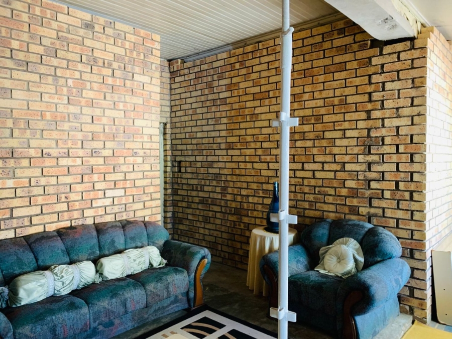 3 Bedroom Property for Sale in Vincent Eastern Cape